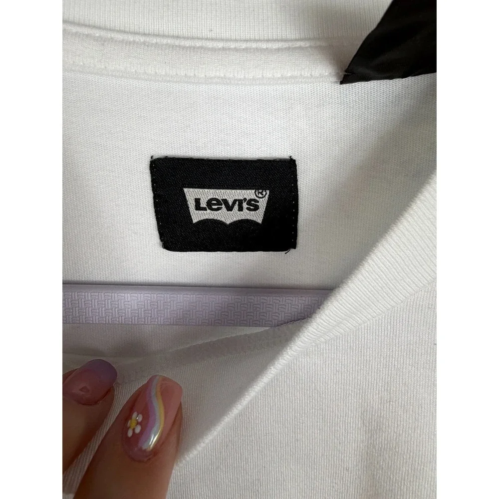Levis level up
